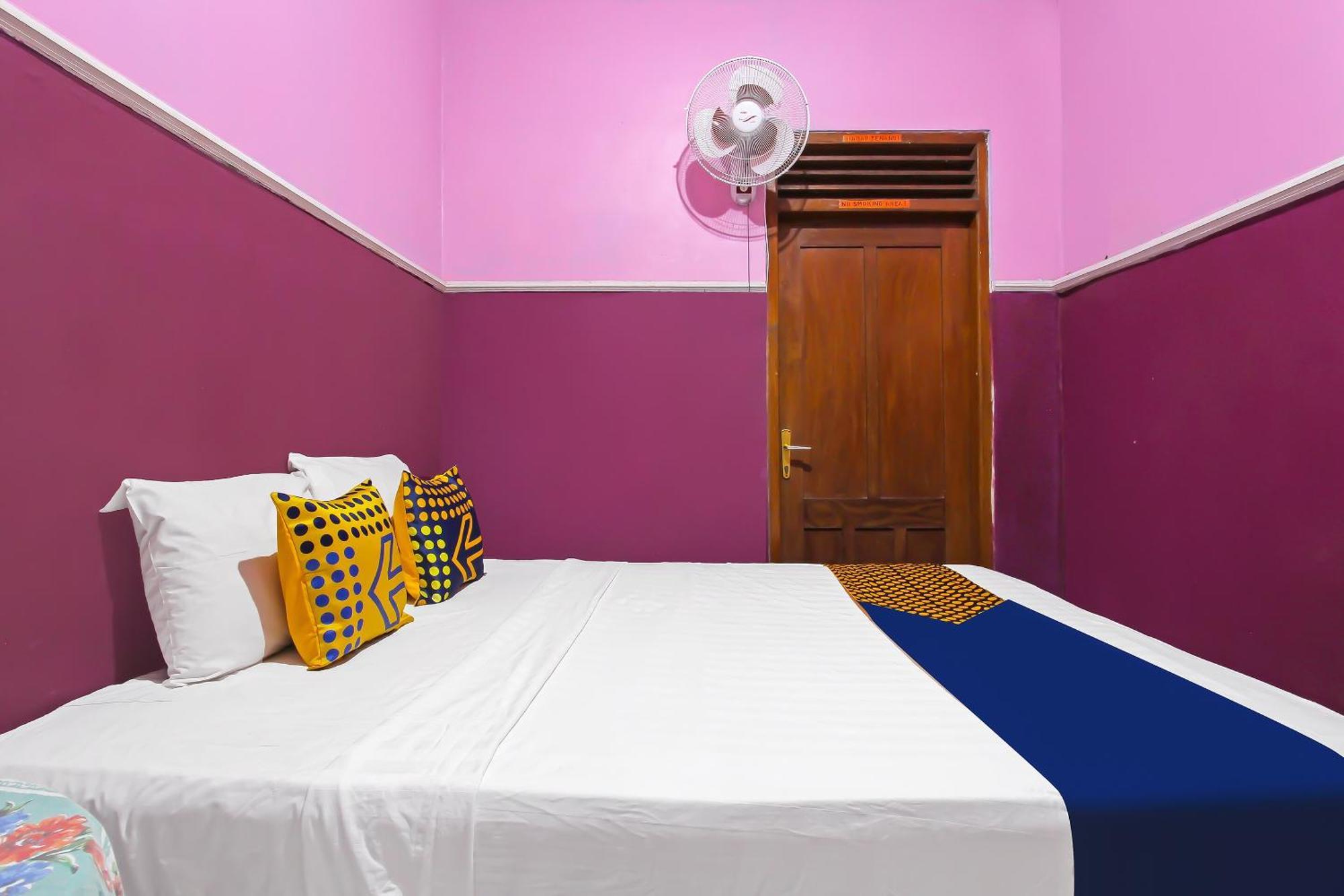 Spot On 91911 Rejeki Homestay Syariah Malioboro Yogyakarta Kültér fotó